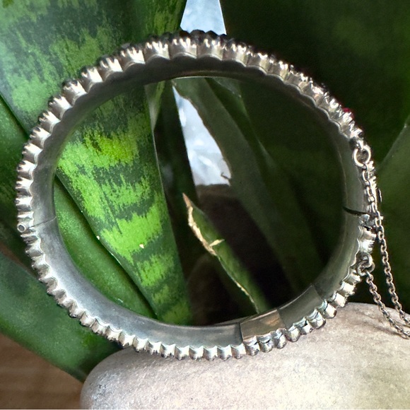 Antique Sterling bohemian Garnet Hinge Bracelet - Picture 3 of 9